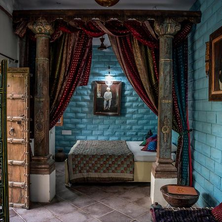 Bristows Haveli Homestay ジョードプル エクステリア 写真
